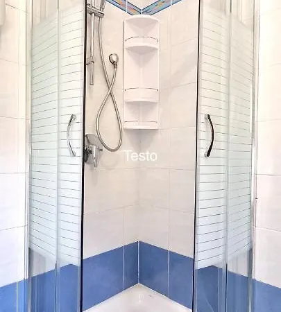 Vittoria Apartment *