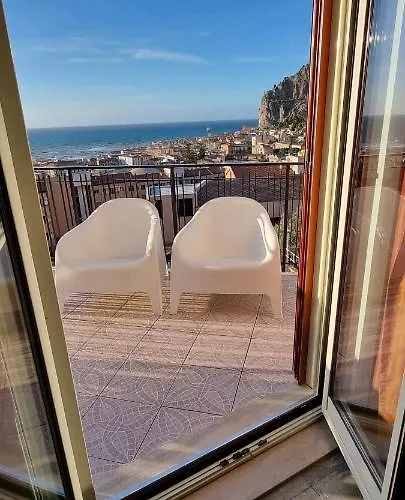 Vittoria Appartement *