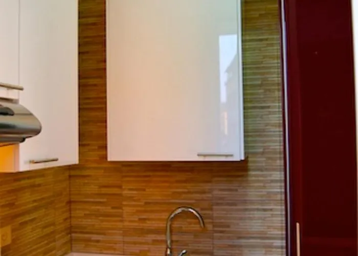 Vittoria Appartement *